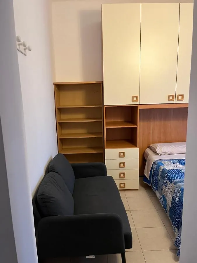 Casa Verde Milano 0*,